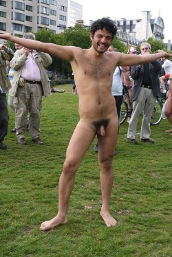 gaynudistcocks:  Be proud of your cock and show it in public: Exhibitionists have more fun in life! http://gaynudistcocks.tumblr.com/