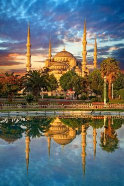 follow-turkey-travel:  Istanbul, Turkey - http://istanbul.magnificentturkey.com/