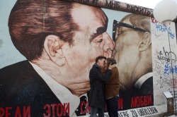 m-ercer:25th anniversary of the fall of the Berlin Wall