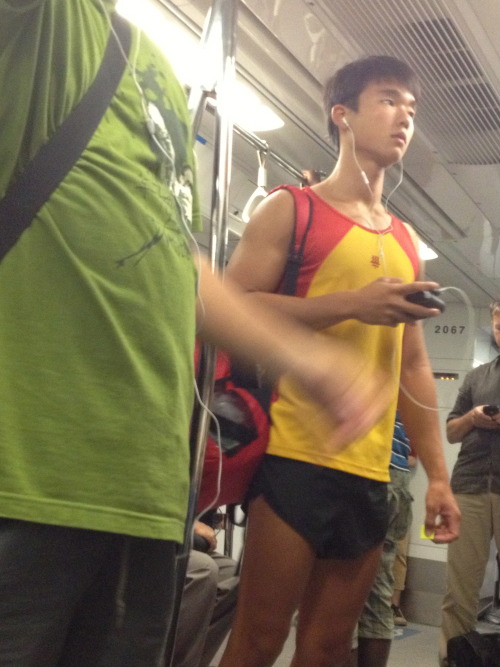 159.Â  WhyÂ  don"t I see things like this on the subway? justshootit:  jgvansg:  who can tell me who is this HC boy? why did he wear so skimpy on the train?  Who cares why? He is hot as hell. Thanks to whomever took these hot pics. Yummmmmmmmy guy.