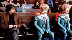 ghoulify:  cinyma: Behind the scenes of Mars Attacks!, 1996.