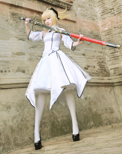 scandalousgaijin:Saber lily