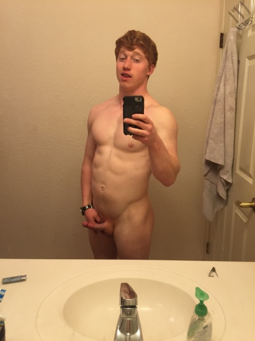 thereturnedmissionary:  Hot red head RM material   I would so marry this guy and I would fuck him every single day of my life. In fact I had just cum and I had to wank again when bumped into this post.