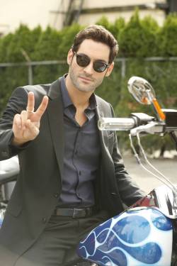 Tom Ellis,Bloody Hell!