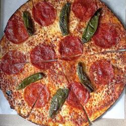 ctrestaurantweek:  Pepperoni & Stingers pizza from @ColonyGrill