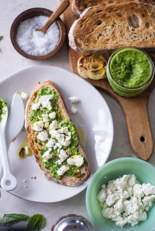 fattributes:Pesto and Goat Cheese Garlic Bread