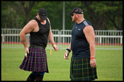 kiltedpride:  “Do you think this kilt makes my butt look