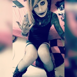 Rawr! #emo #emogirl #emofashion #goth #gothgirl #gothfashion