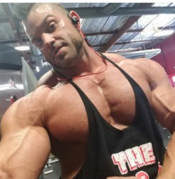 stephluvzrasslin:Brian Cage