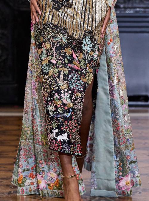 themakeupbrush:  Rahul Mishra Fall 2022 Couture