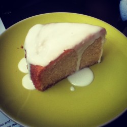 immortality-is-lost:  Made some cake :D #cake #icing #birthday