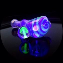 royalrelmglass:  Mushroom appears under a black light!!!!  Uv