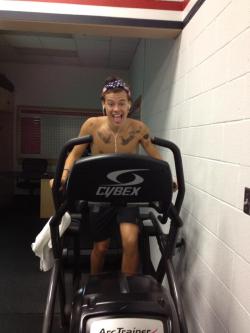 harrystylesdaily:  @M1Jarvis: Huge thank you to @cybex for supplying
