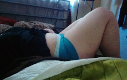 lilmissbutts:  anyone feel like cuddling?