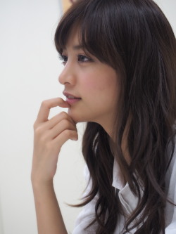 the-other-side-of-summer:  山本美月 