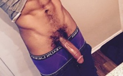 mustyphatty:  brodickhung:  #SEXY #PRETTYDICKGANG #BIGDICKGANG