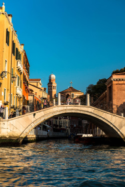 breathtakingdestinations:  Venice - Italy (by Garen Meguerian)