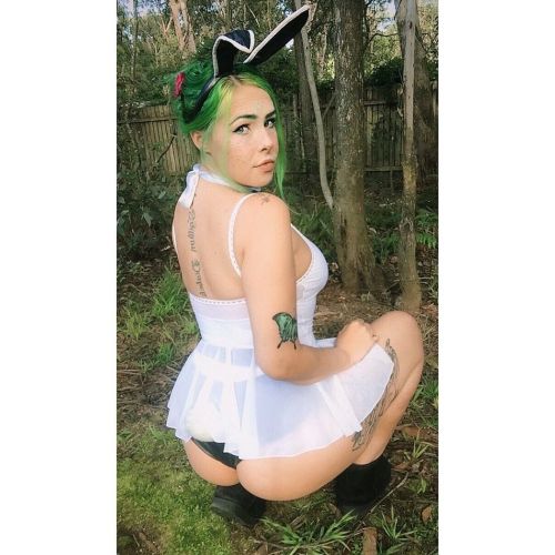 💚Easter is coming! What’s your fav holiday?🥰 (Spicy FR33