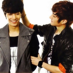 shoukii-blog:      NU'EST ships ♥ JRon - requested by anon