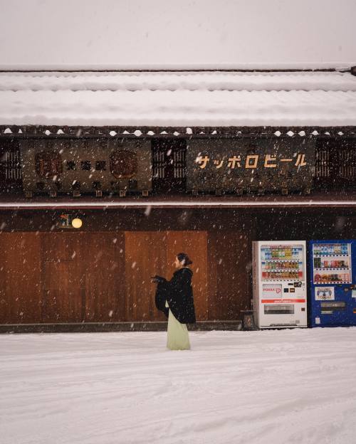 thekimonogallery:Gujo Hachiman, Gifu, Japan. Photography by kyoko1903