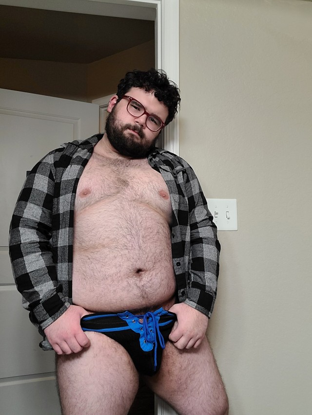 bear-hairy:Déjanos tu comentario 🐻. Rebloguea y comparte
