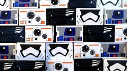 verizon:  STAR WARS: THE FORCE AWAKENS Google Cardboard has landed!