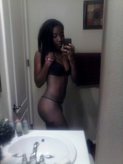 thatgirlzhnae:  Myself taking bathroom pictures.. Lol