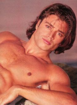 boys-and-popculture: David Charvet