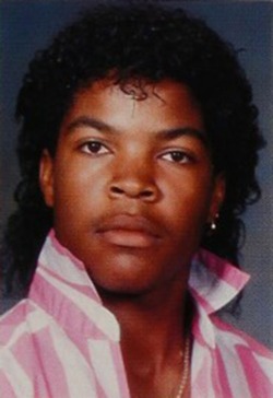 jasonfnsaint:  Ice Cube’s Senior Photo .  hahahhahahahha