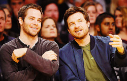 princetonystark:  Chris Pine with Jason Bateman at the Lakers’