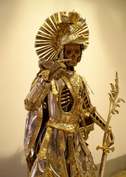 museum-of-artifacts:  St Pancratius skeleton in armor. Church