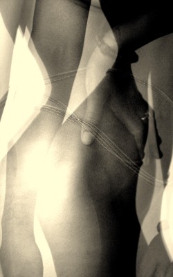 kwesiabbensetts:  ©kwesi abbensettsNude #11 Nude Study - Current Project Model- Daisy Moon 