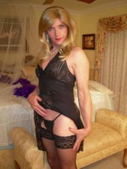 horny-trap-littlesissy-femboy:  blog | past | submissions | SUBMIT