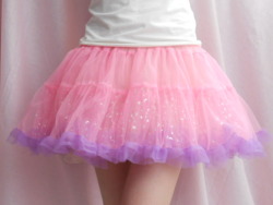 &lt;3.&lt;3 &hellip;. D: I wantttt!!!!! &lt;3