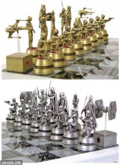 I’m really bad at chess, BUT I WANT THIS CHESS SET OH MY