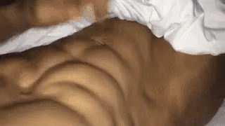 welcometomuscleville:Bangin’ abs, bro. Can I have a go at them?