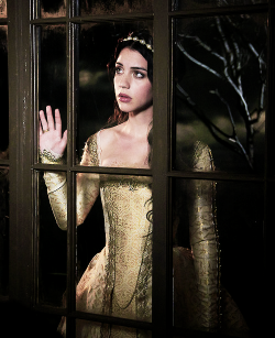 reigndaily:  New Mary’ Promotional photo (x) 