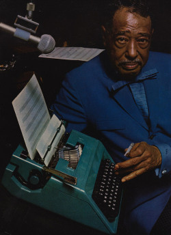 thepieshops:  Duke Ellington at the Keyboard Olivetti’s Studio