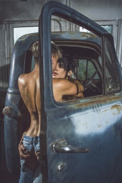 mambotradie: The lure of an old truck to make guys want to fuck