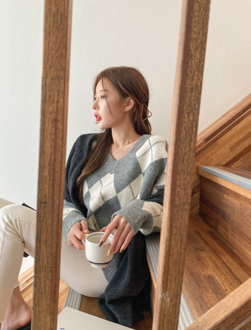 korean-dreams-girls:  Ji Na - October 27, 2020 Set  