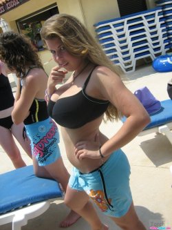 theyresobig:  For big MOVING boobies, take a peek at the new