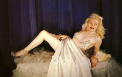 Imogene Lee    As featured in the vintage ‘Burlesque Historical
