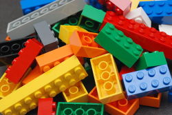 science-junkie:  The science of why stepping on Legos makes you