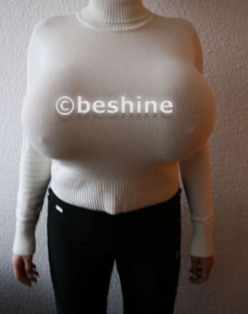 beshinerealboobs:  The biggest boobs on earth! Now you have a chance to chat with BESHINE! Click Here!