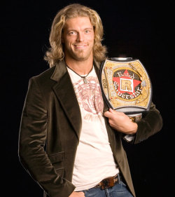 fishbulbsuplex:  WWE Heavyweight Champion Edge  The only time