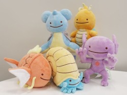 pokemon-merch-news:Here are better pictures of the upcoming Pokémon