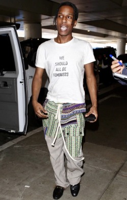 jordydior:  A$AP Rocky wearing Dior at LAX.