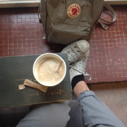 nupp-u:  Class was cancelled so i got a cappuccino waiting for
