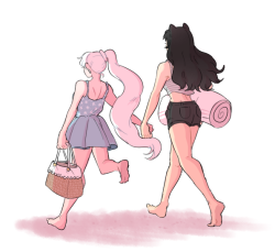 dashingicecream:  going to have an evening picnic on the beach