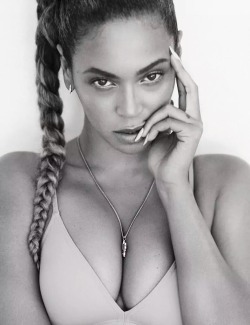 yivialo:  Beyoncé for FLAUNT Magazine 😍  